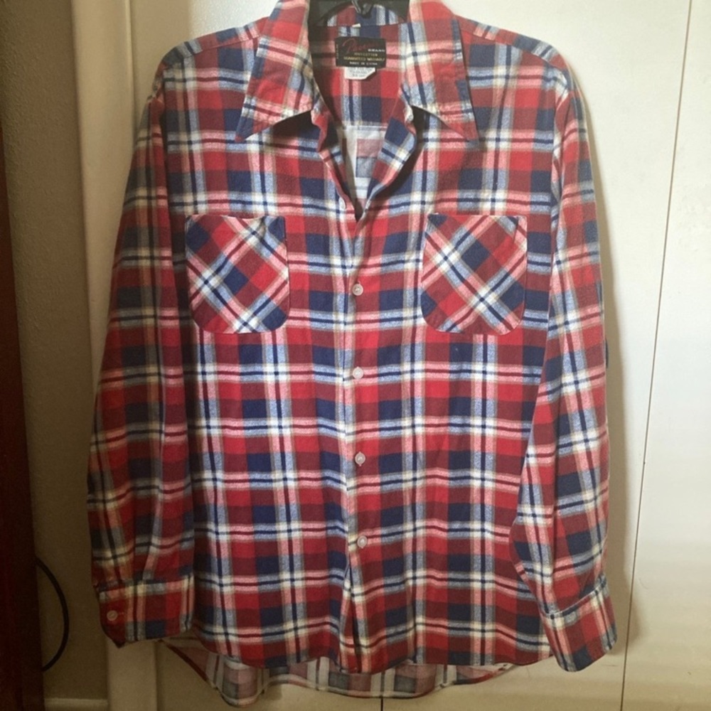 Men’s Red and Blue heavy Plaid Flannel Button-Up Shirt